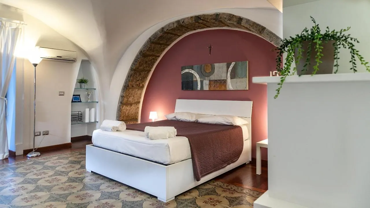 The House Apartment Catania